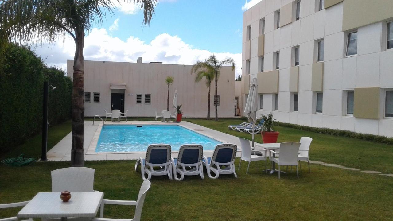 Relax Hotel Oujda Exterior photo